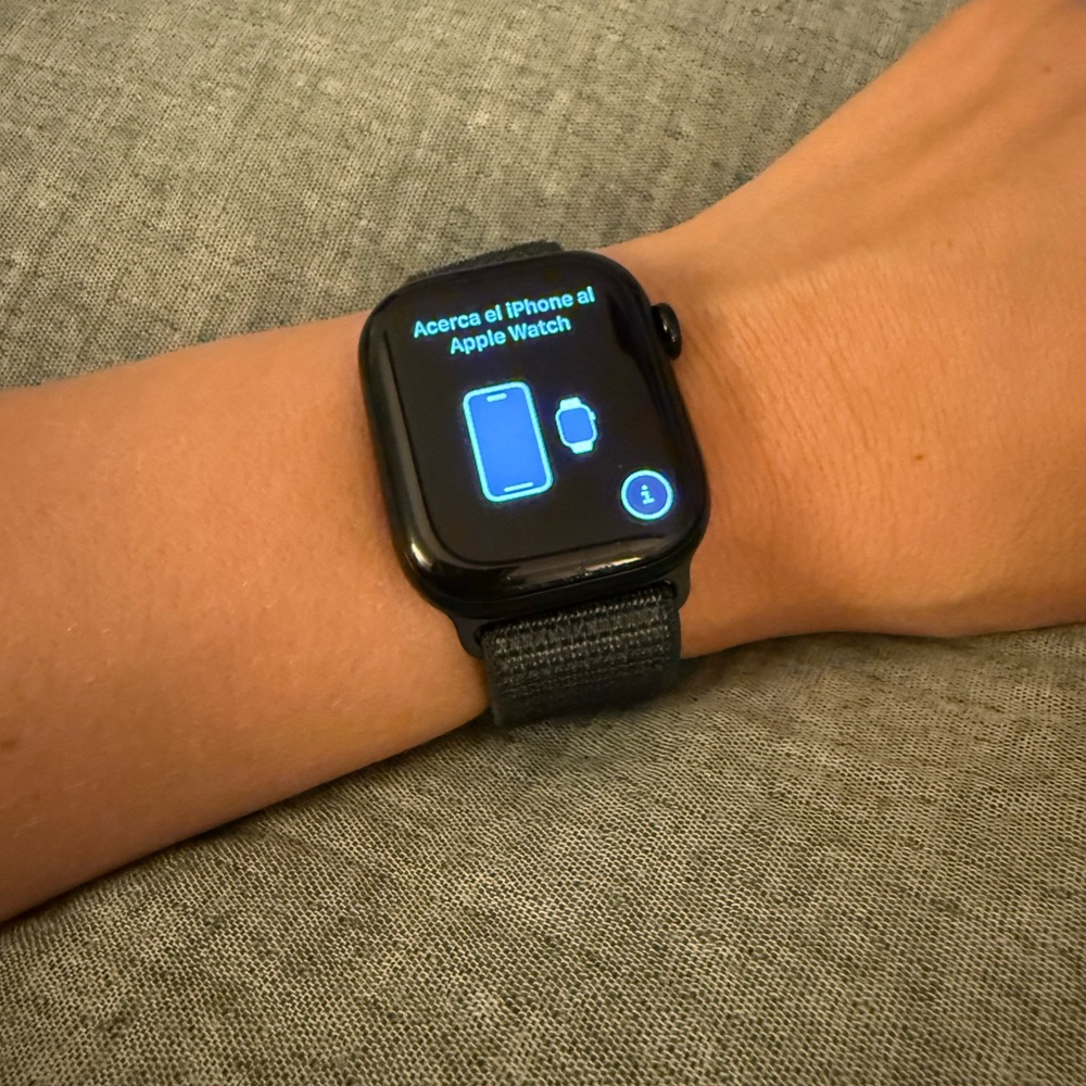 Apple Watch SE (GPS) (2nd Generation)